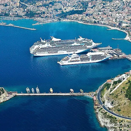 Shadow 3* Kusadası